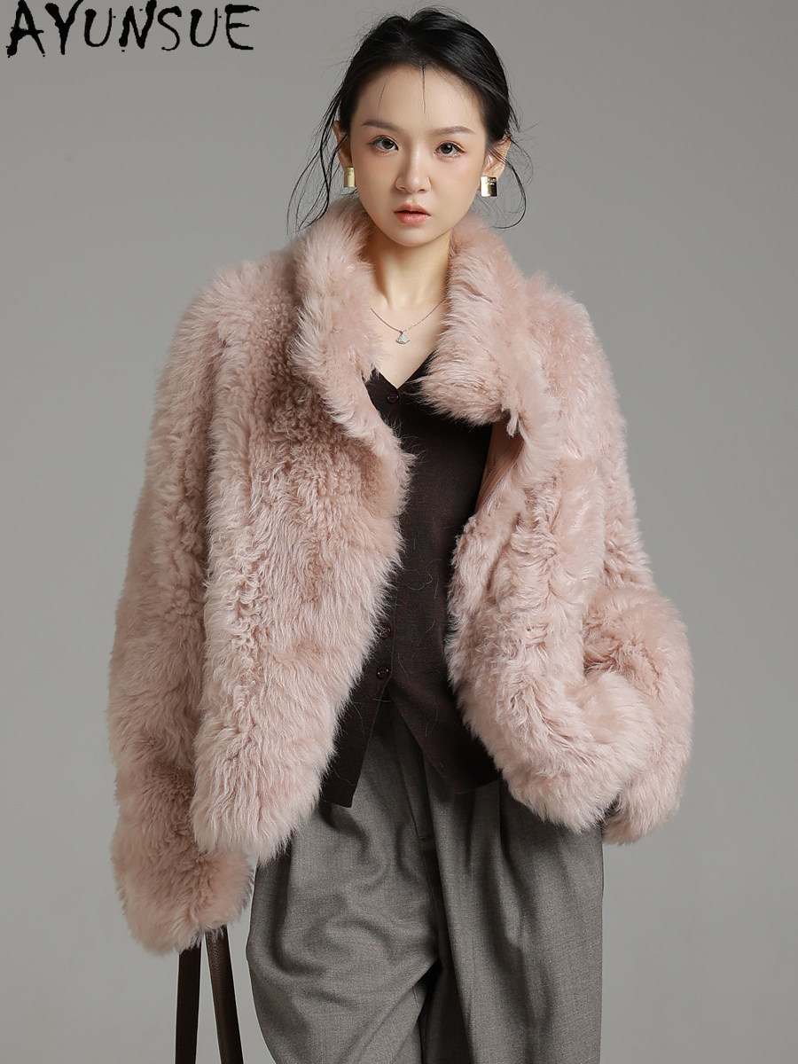 AYUNSUE Natural Tuscany Sheeps - огляд і ціна Wool Coat Peacoat