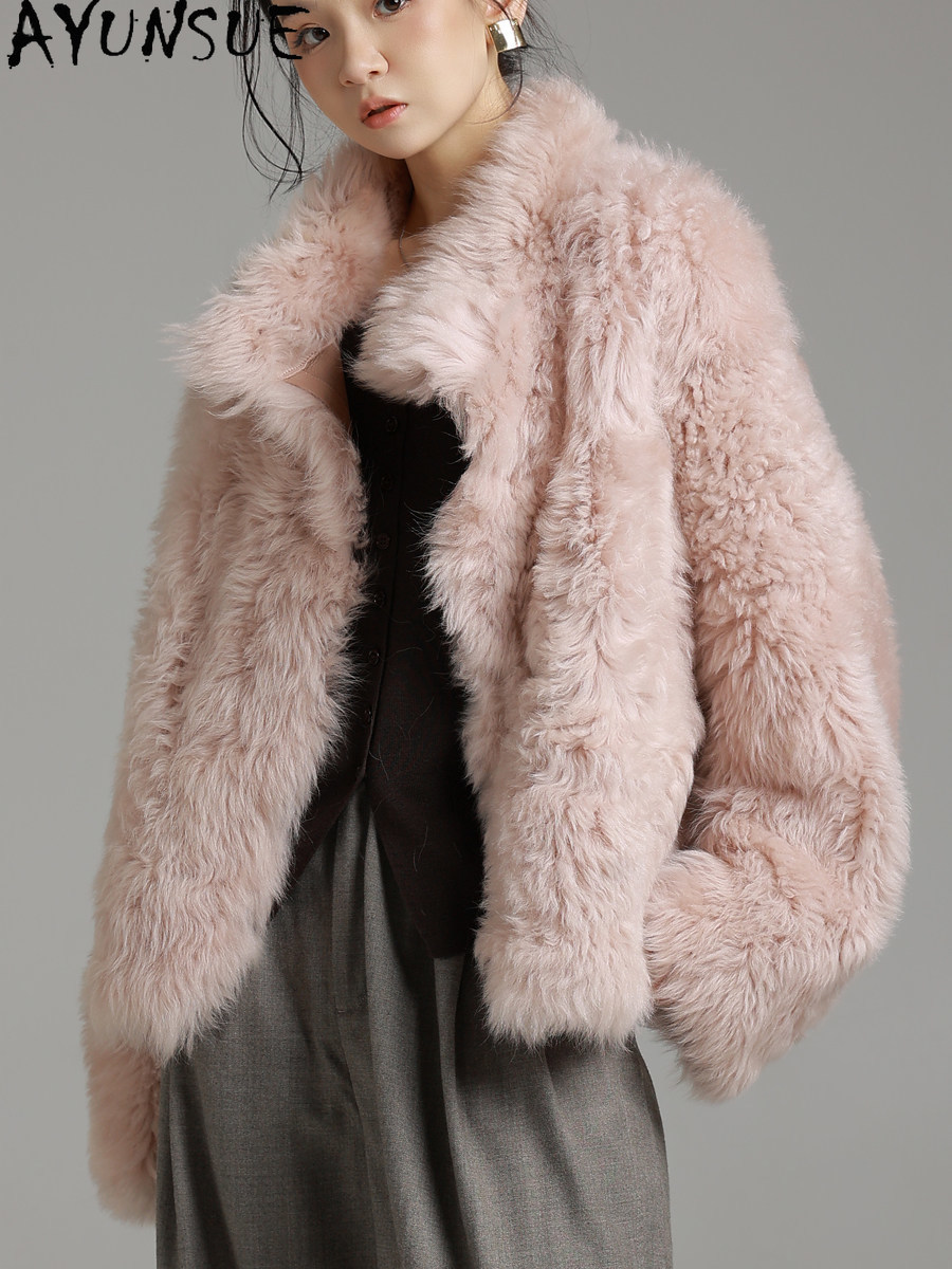 AYUNSUE Natural Tuscany Sheeps - огляд і ціна Wool Coat Peacoat